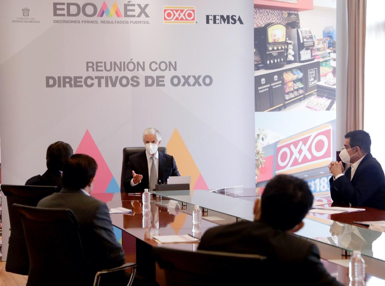 Se #reúne el gobernador Alfredo del Mazo con empresarios de la # Cadena OXXO y FEMSA para impulsar expansión de estas compañías en la entidad mexiquense 