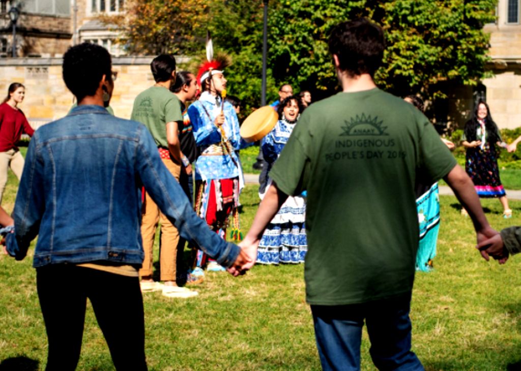 En la Universidad de Yale celebran virtualmente el Día De Los Pueblos Indígenas