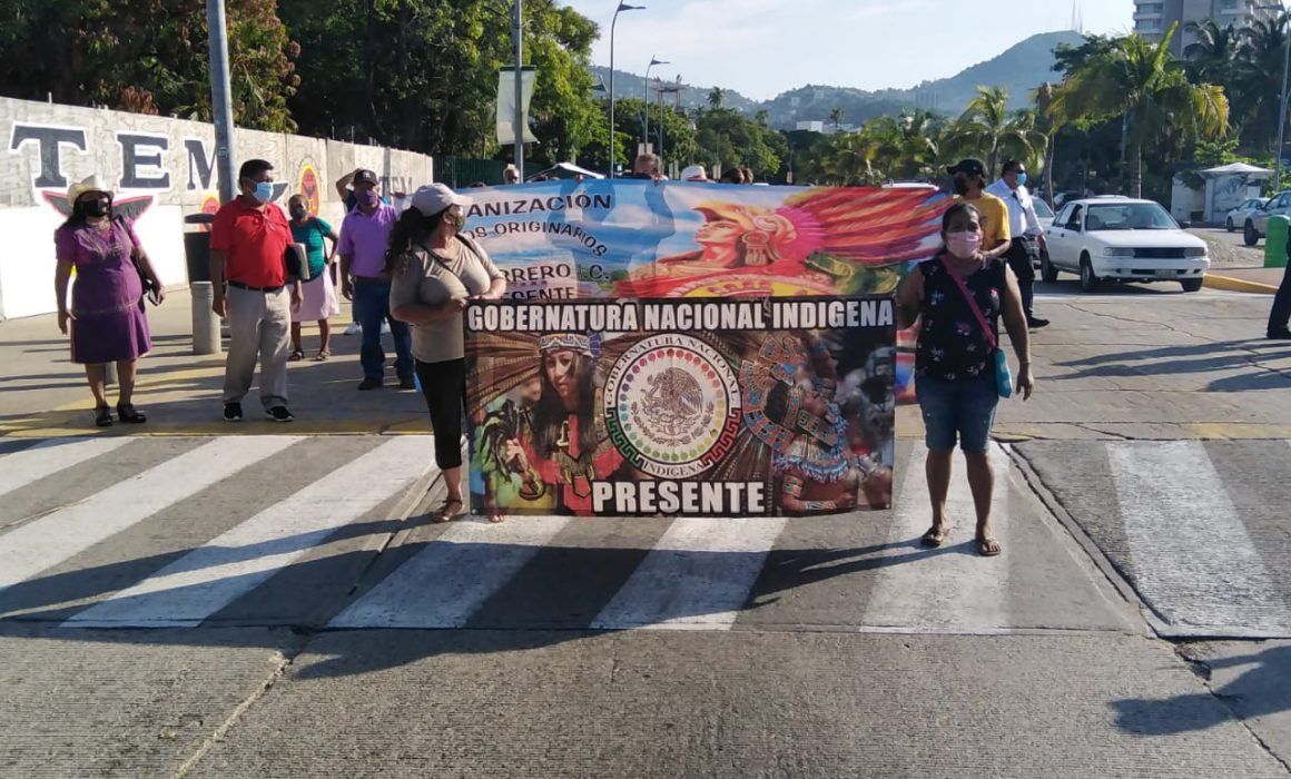 Piden indígenas radicados en Acapulco rescatar raíces en Día de la Raza 