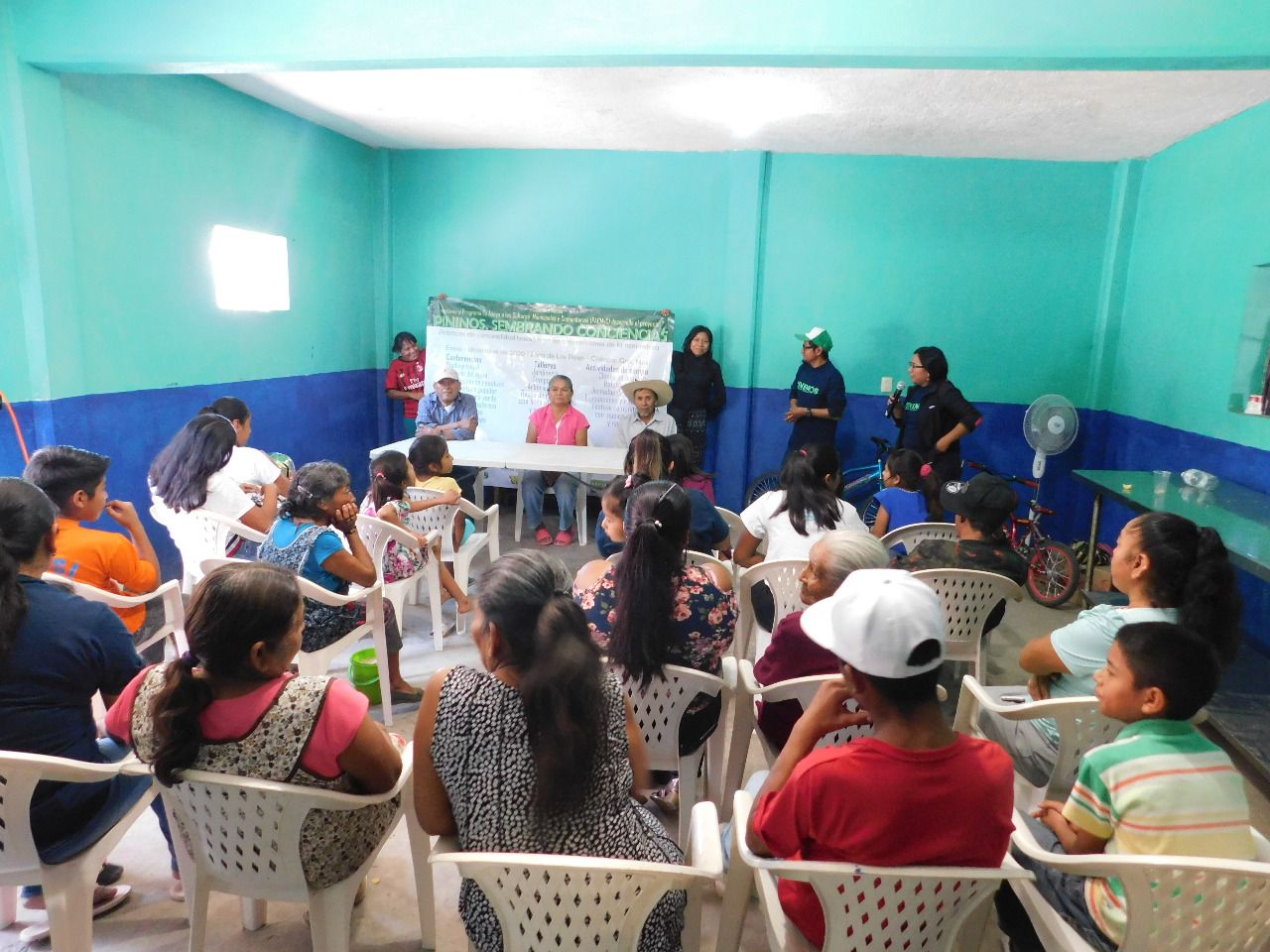 Denuncia Colectivo Wiltlán violencia de género y racismo durante taller en Zitlala
