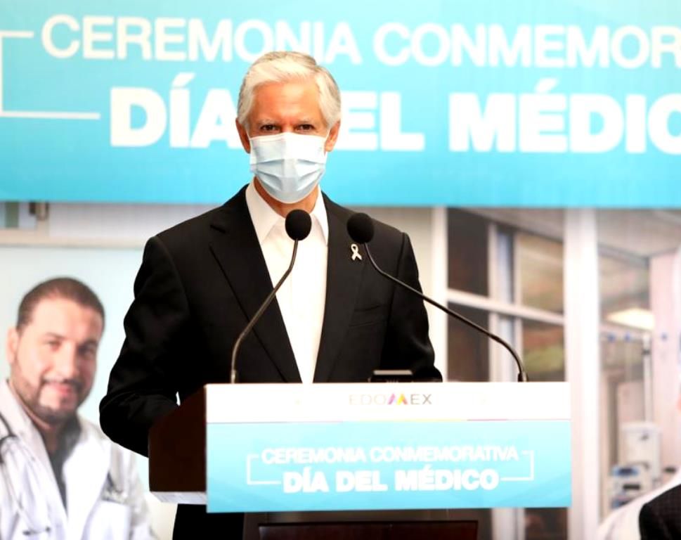 Alfredo del Mazo reconoce al personal del Sector Salud por su entrega y compromiso con la salud de los mexiquenses durante la pandemia