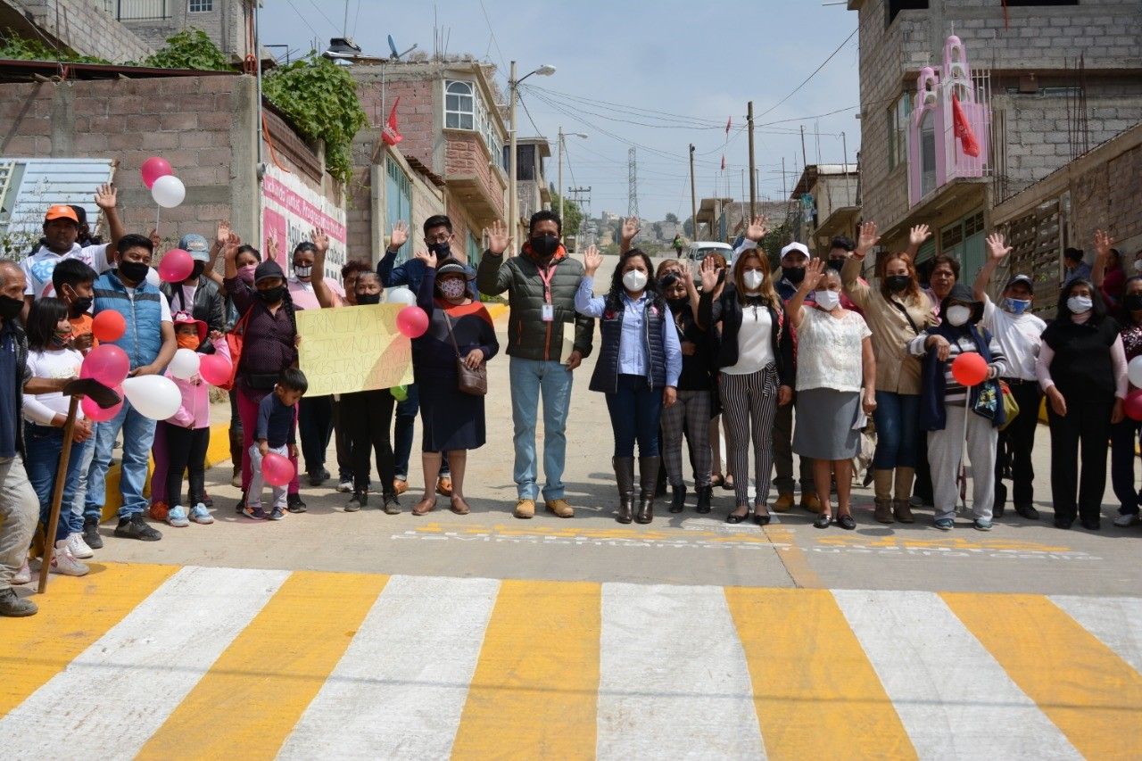 Transitan por calles más dignas en la colonia 6 de Junio,  Ixtapaluca