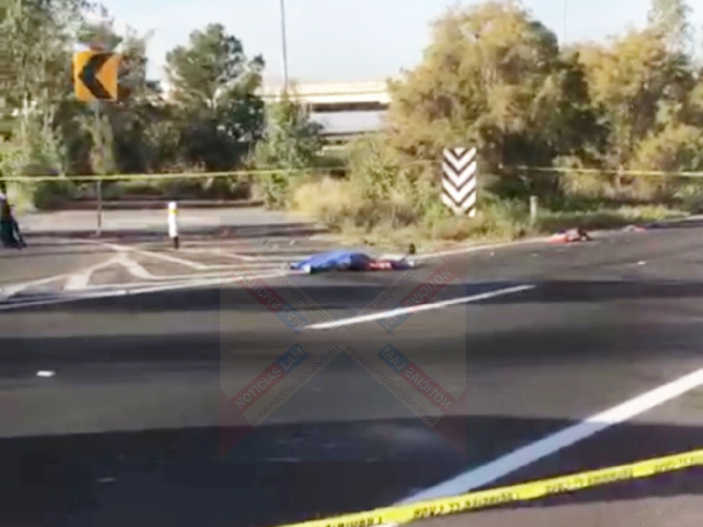Mujer motociclista muere sobre la autopista Peñón-Texcoco 