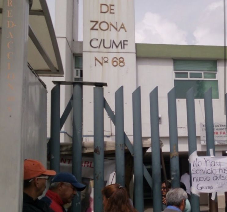 Hallan sin vida a médico en baño de hospital del IMSS en Ecatepec