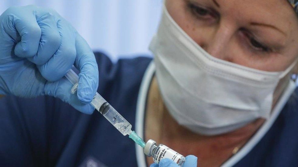 Científicos exigen metodología estandarizada para evaluar eficacia de vacunas contra COVID-19