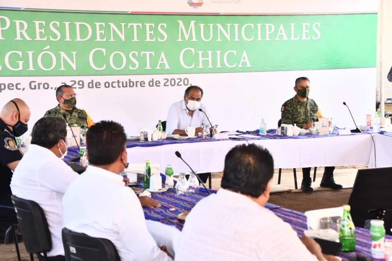 ’La seguridad y la salud son temas prioritarios para el gobierno de Guerrero’, dice Astudillo en Costa Chica 