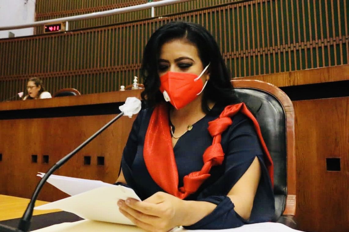 Plantea Norma Otilia Hernández iniciativa para que ayuntamientos instalen depósitos de desechos electrónicos 