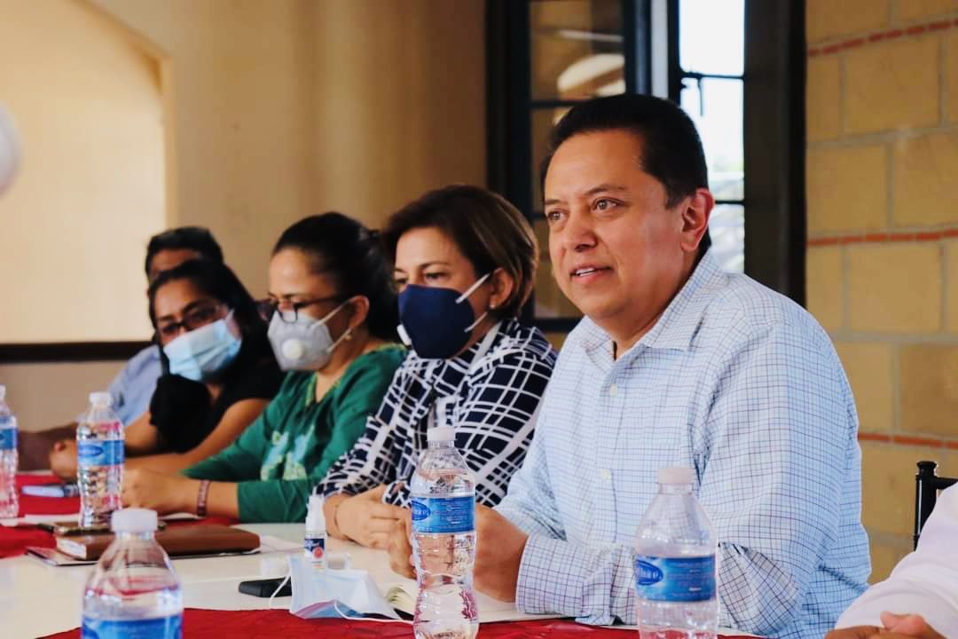 Se reúne Pablo Amílcar con alcaldes, síndicos y regidores de la región Norte de Guerrero 