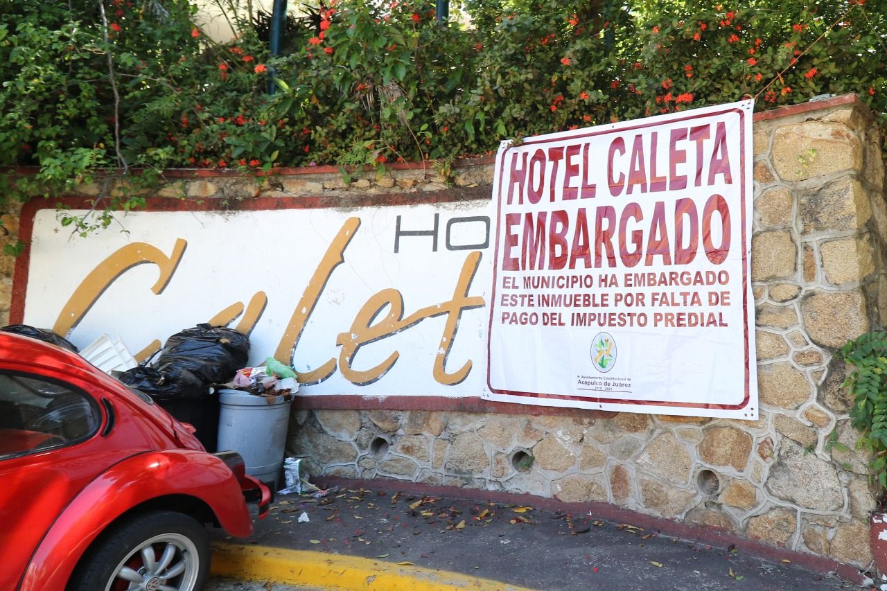 Embargan en Acapulco a hoteles morosos con el predial