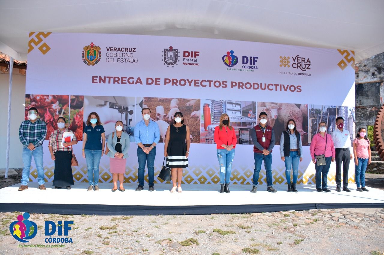 DIF Córdoba recibe últimos ’Proyectos Productivos’