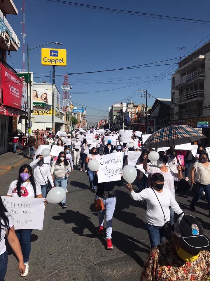 Mujeres realizaron marcha
pacífica para evitar la violencia en Cuautitlan