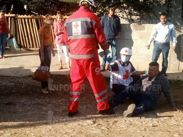Derrapa Policía Municipal de Córdoba; Queda herido
