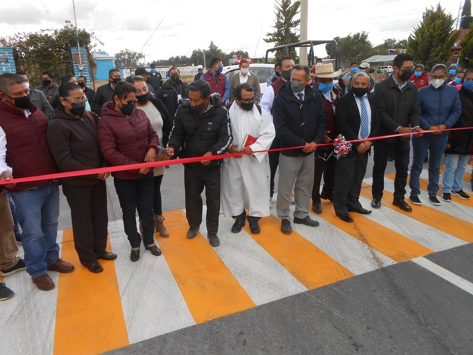 Ayuntamiento inaugura pavimentación de vialidad en Tepetitlán Chiautla