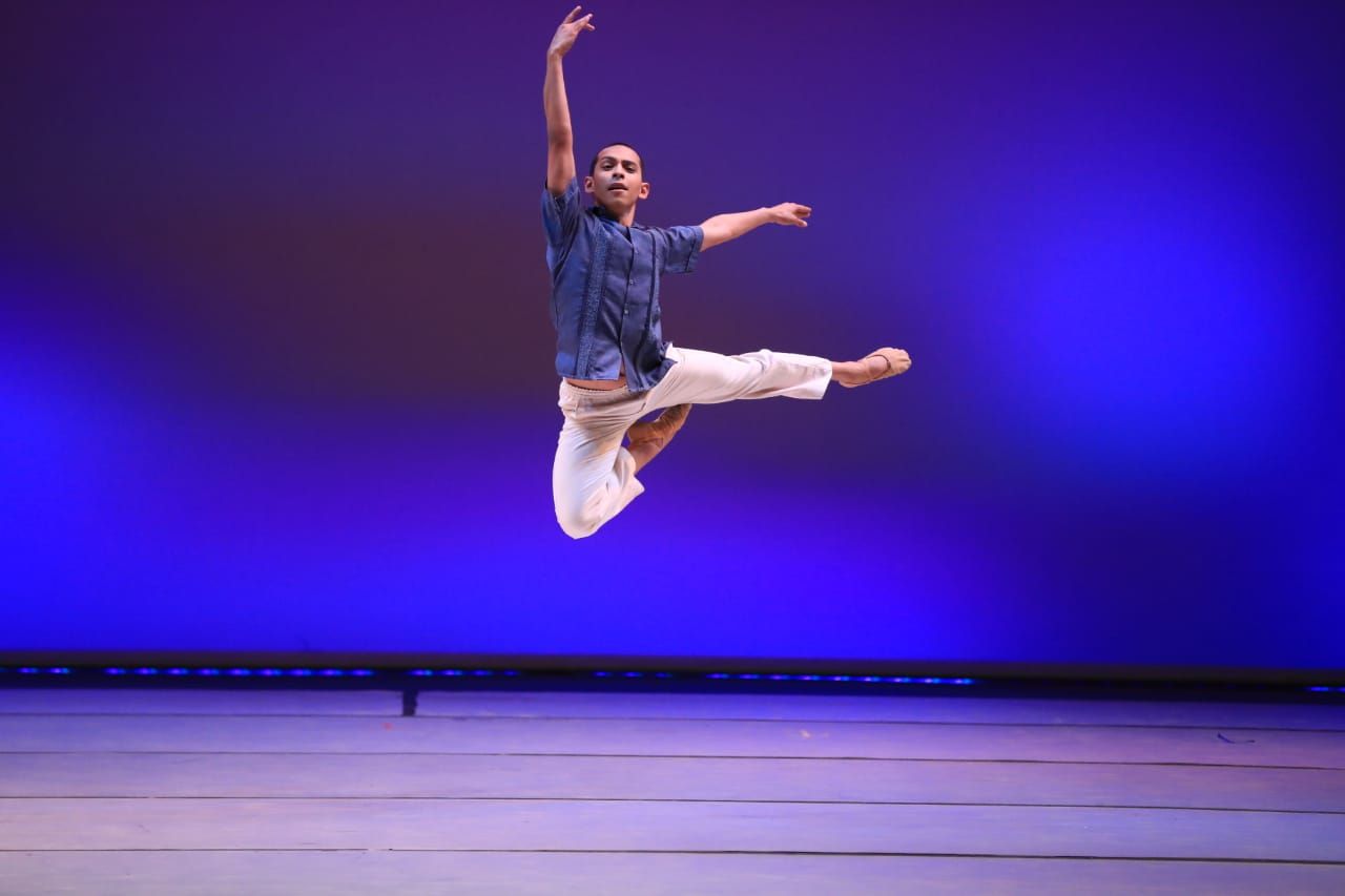 Presenta compañia de danza del EDOMÉX su espectáculo ’Movimiento entre líneas’ en el Centro Cultural Mexiquense Bicentenario