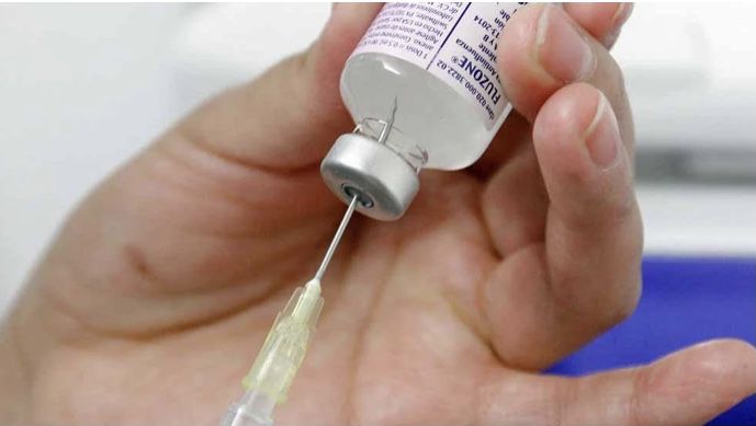 Vacuna contra COVID-19 en México iniciará con personal médico 