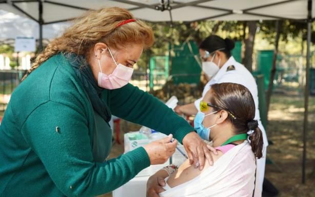 Continúa jornada de vacunación contra COVID-19 en México