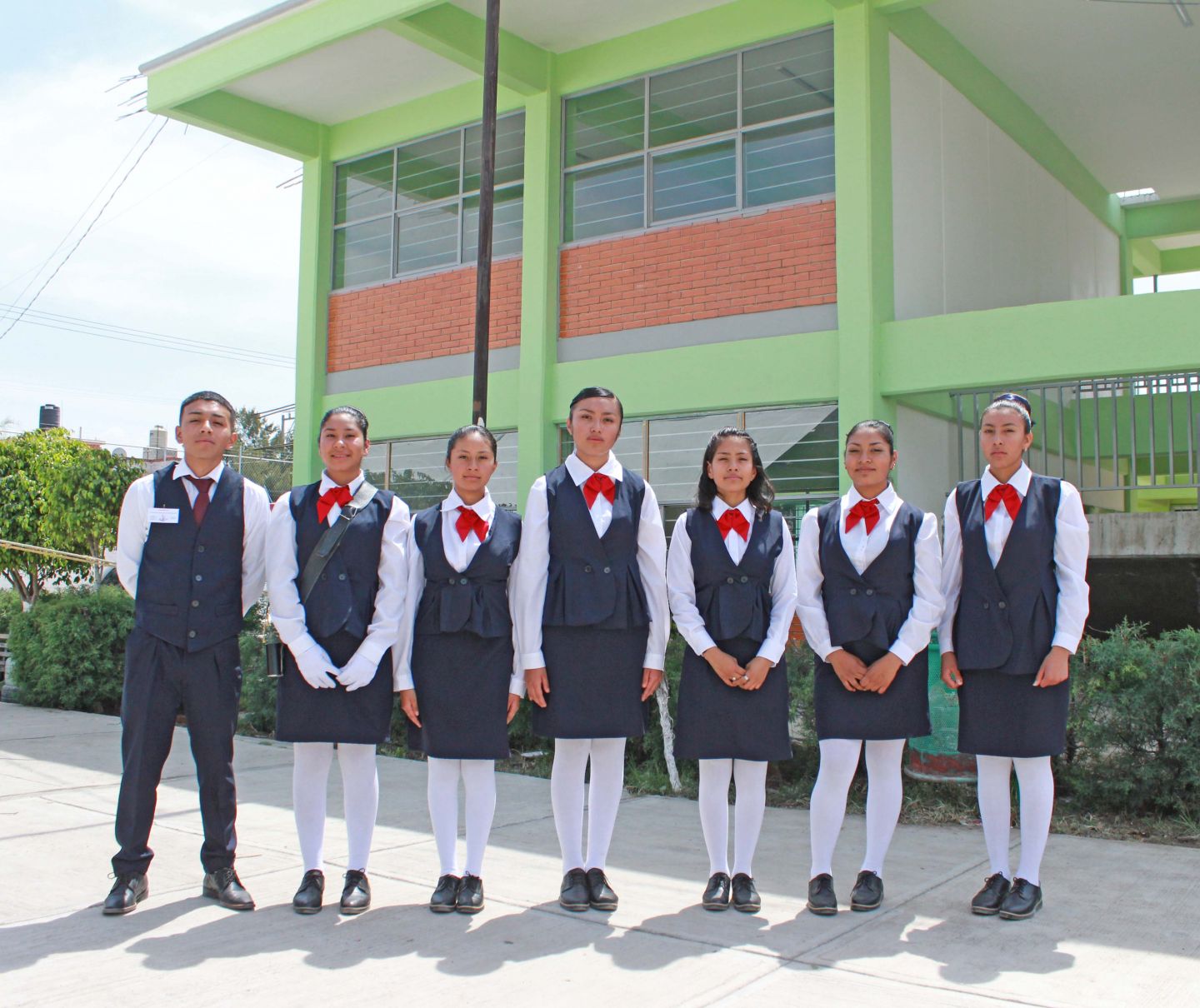 Brindamos mejores espacios en escuelas de Chimalhuacán