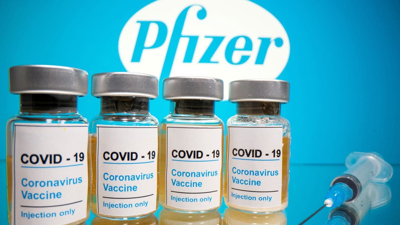 Vacunación masiva contra COVID en México: Así se distribuirán dosis de Pfizer que llegan este martes