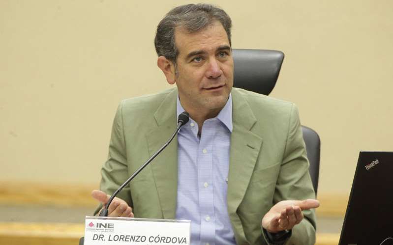 El 4 de abril debe suspenderse transmisión íntegra de conferencias de AMLO: Lorenzo Córdova