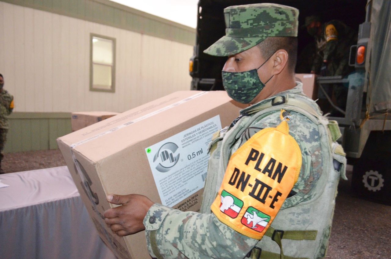 Ejército Mexicano participa en la Distribución de Vacunas contra Covid-19, en el estado 
de México