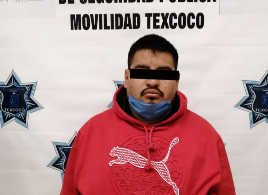 Policías de Texcoco apresan a tres secuestradores y asaltantes a transporte