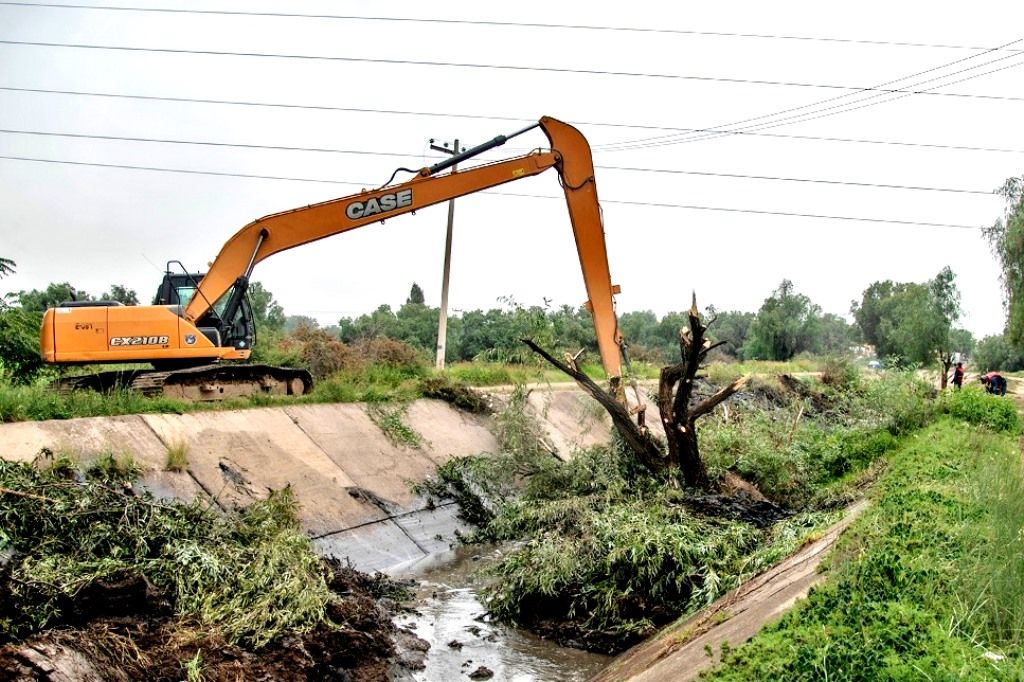 La CAEM implementa programa de mantenimiento a infraestructura de drenaje durante estiaje