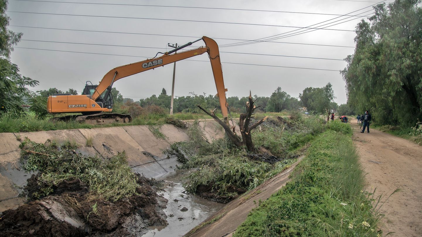 Implementa CAEM programa de mantenimiento a infraestructura de drenaje durante estiaje 