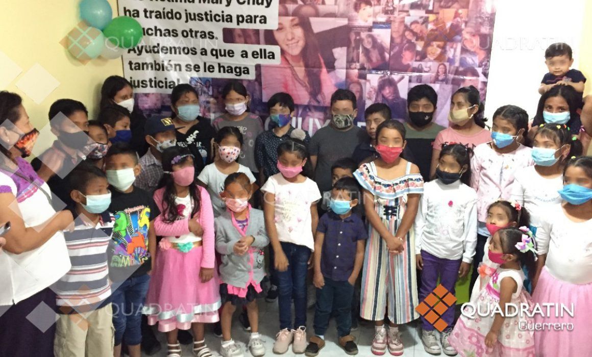 Niños de padres desaparecidos piden a los Reyes su regreso