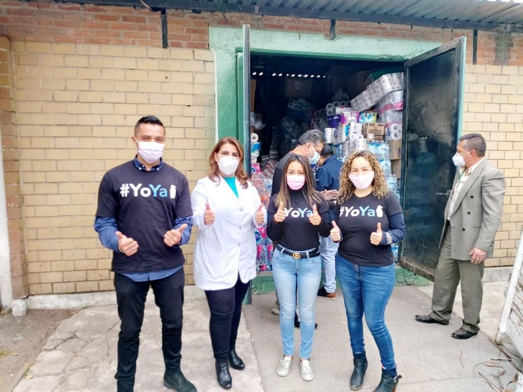 Entrega voluntariado de la Secretaría del Trabajo donativos a hospitales del Valle de Toluca