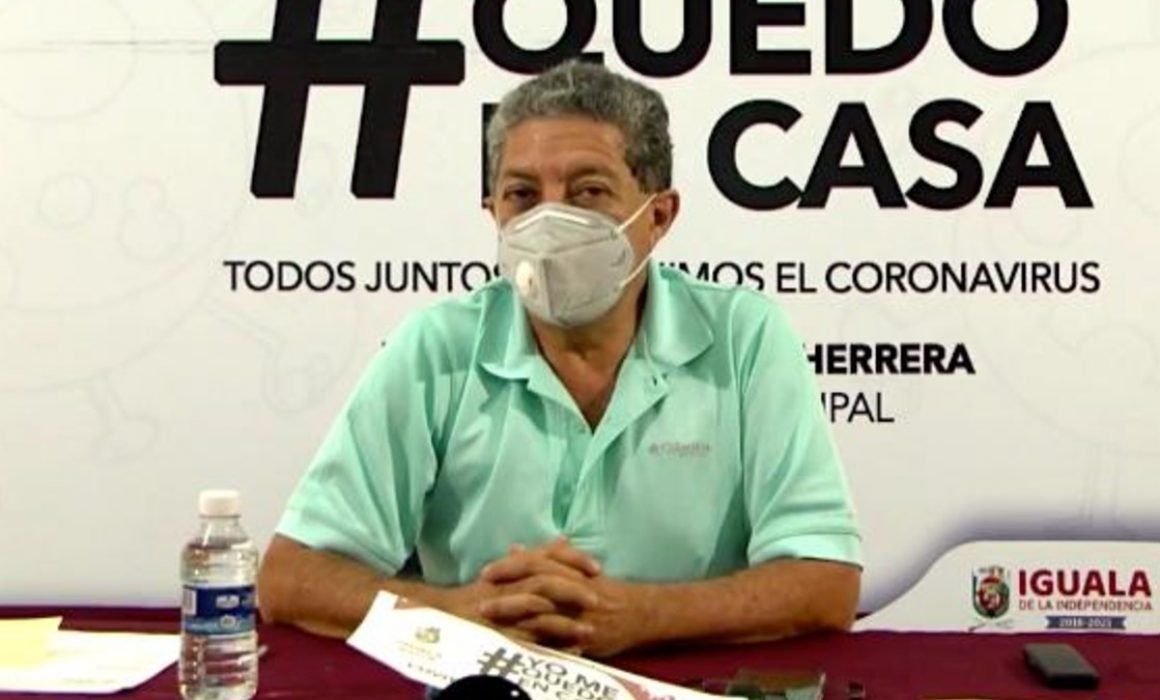 Sin vacunación 70 trabajadores de la Unidad Covid en Iguala: alcalde