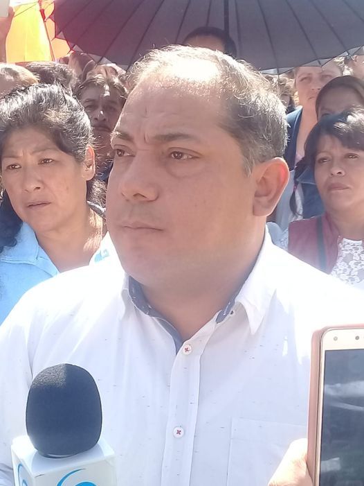 Líder de la OTAM y aspirante a presidente municipal por el PRI se siente dueño de la avenida Morelos, en el municipio de La Paz