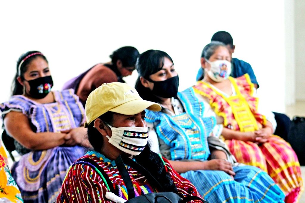 El GEM mantiene orientación jurídica gratuita para integrantes de comunidades indígenas del Estado de México
