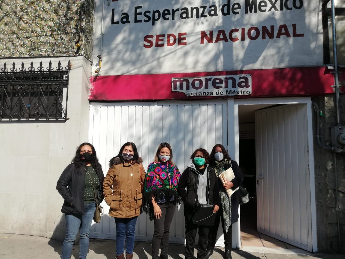 Mujeres de Ecatepec exigen a Morena modificar género para alcaldía