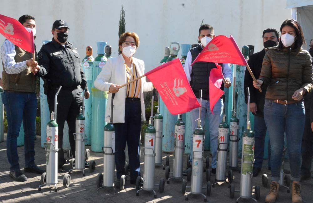 #iXTAPALUCA, MÉX. - El gobierno local abrió otro centro de llenado de tanques de oxígeno: Maricela Serrano