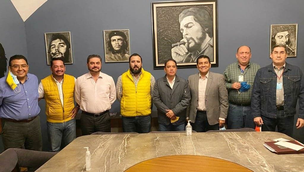 Mario Moreno y Evodio Velázquez  y se reúnen en la Ciudad de México