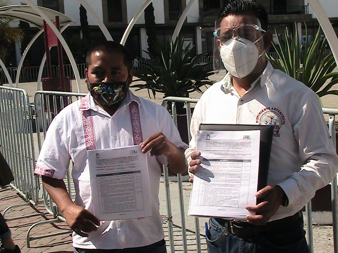 #Se registran aspirantes a regidurias de Ecatepec en el CDE del PRI