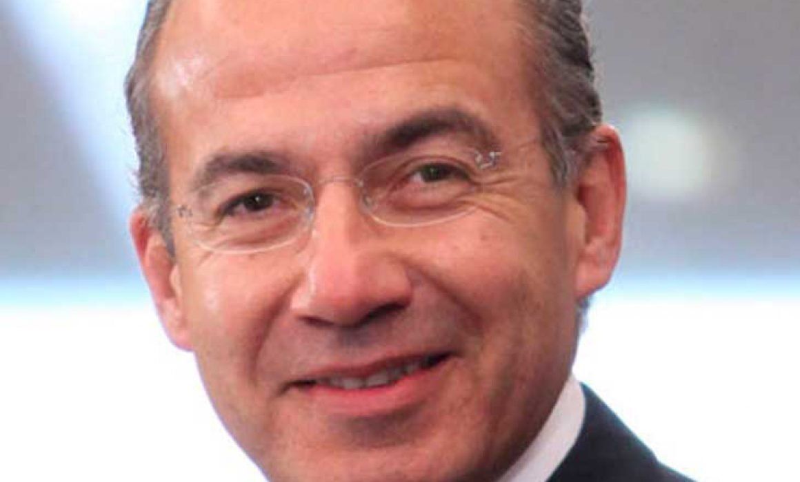 Hasta Felipe Calderón se sube a los tuitazos contra Salgado Macedonio