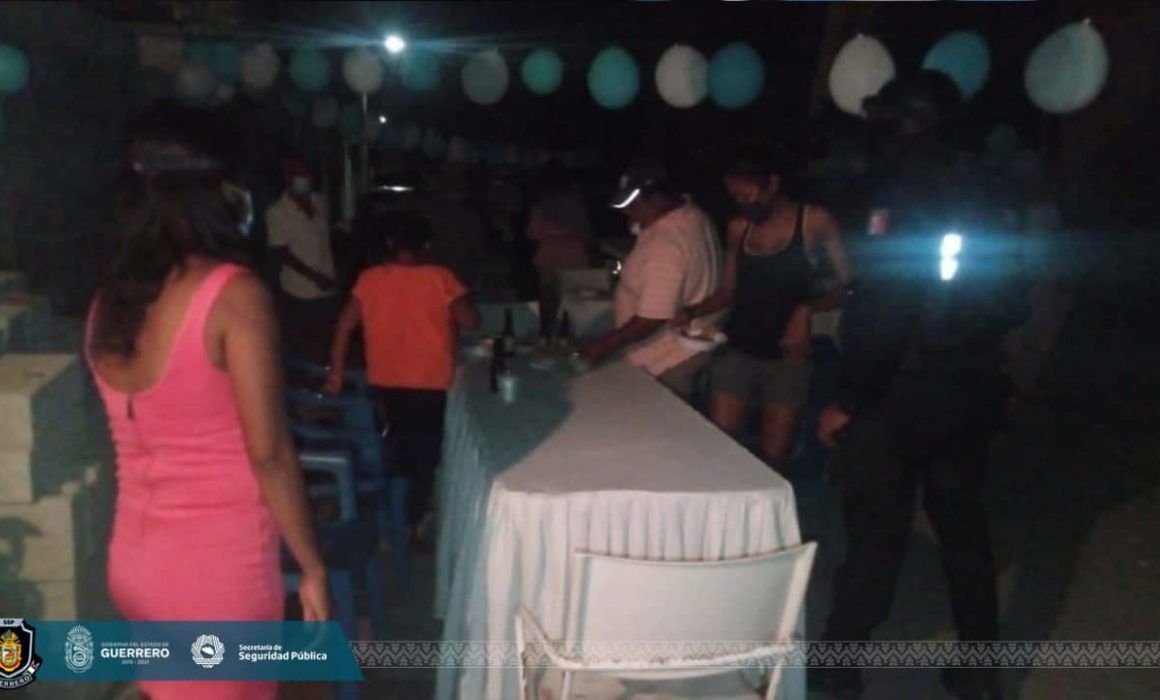 Dispersan fiestas y juegos de futbol durante fin de semana en Acapulco 
