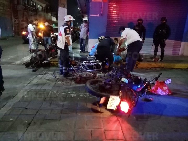 Ebria Motociclista provoca accidente; Un herido
