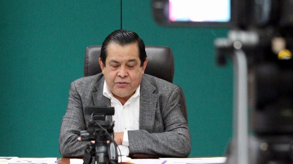 #Juan Hugo de la Rosa propone ley de ingresos propia para municipios del Estado de México