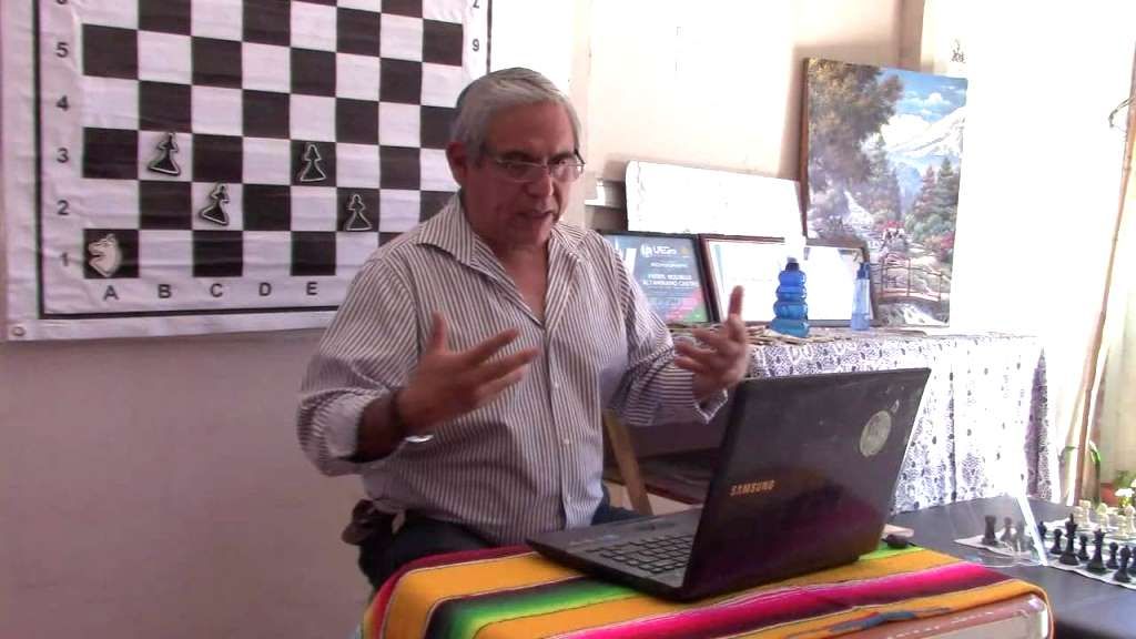 Como actividades de recreación en esta contingencia, el gobierno de Taxco lleva a cabo clases virtuales de ajedrez