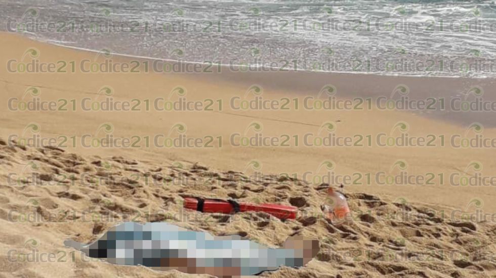 Muere ahogado un turista en playa del hotel Elcano, en Acapulco