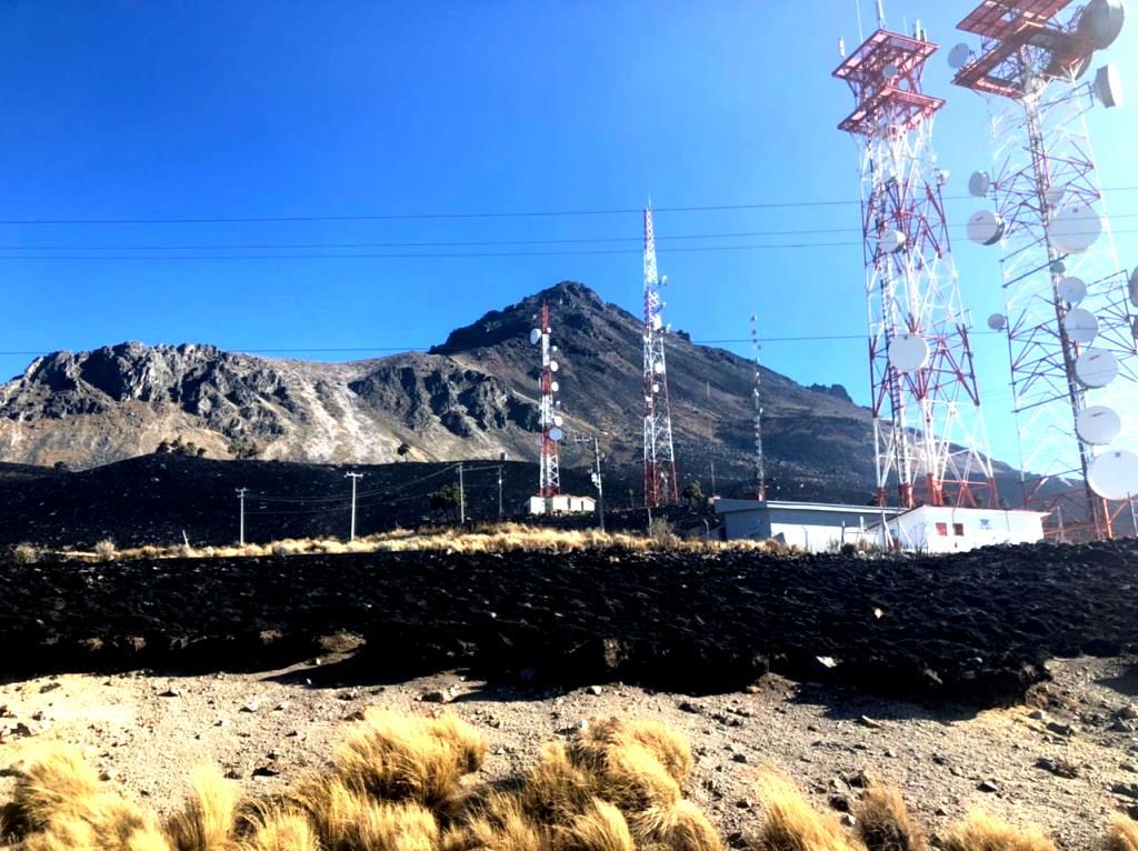 Liquidan incendio en inmediaciones del Nevado de Toluca