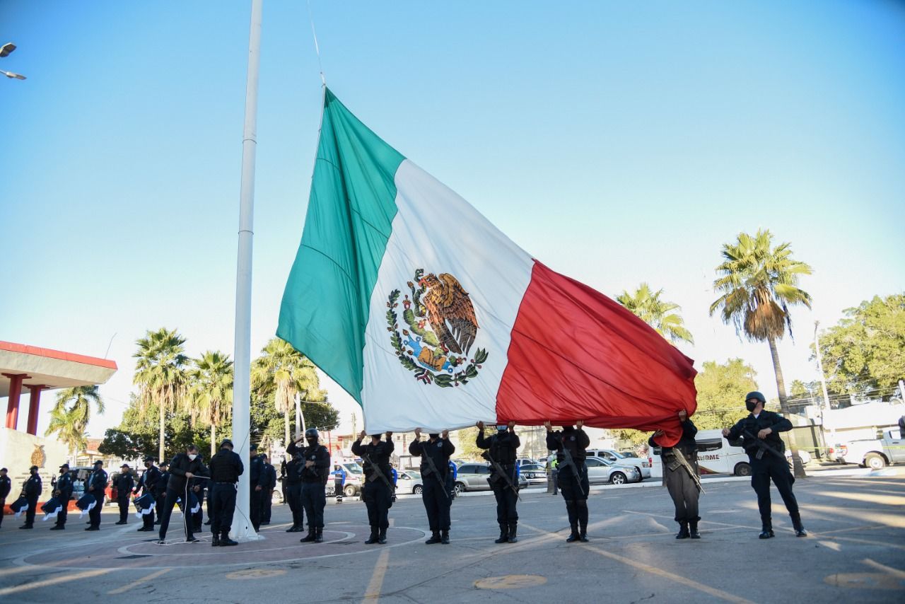 Conmemoran autoridades militares, civiles y sociedad ahomense, 108 aniversario del Ejército Mexicano