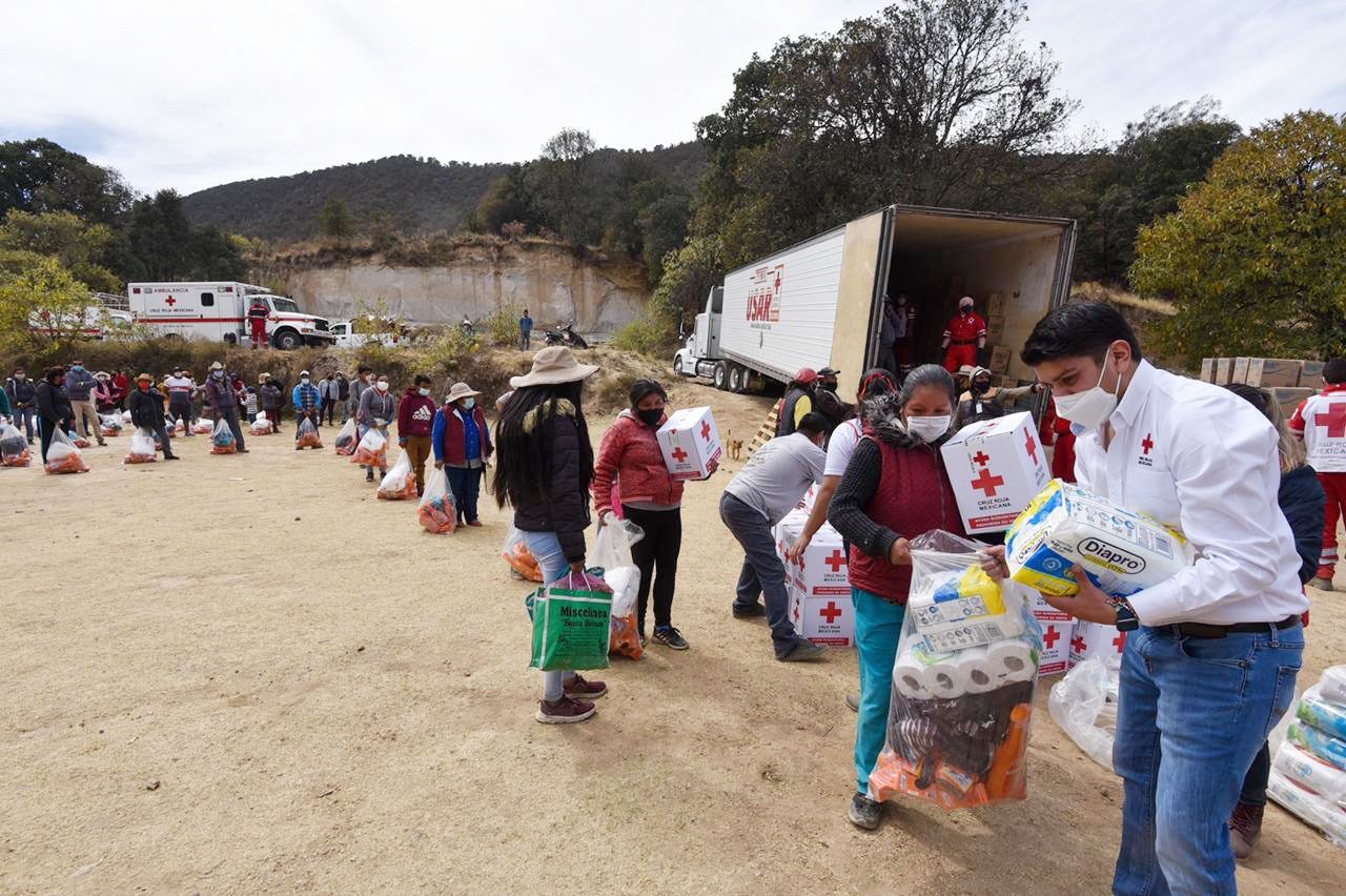 Cruz Roja entrega ayuda comunitaria a más de 400 familias en Texcoco 