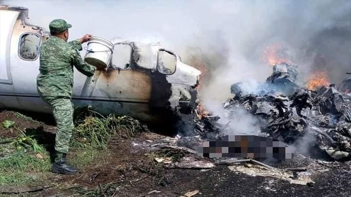 Se desploma avioneta de la SEDENA en Veracruz 