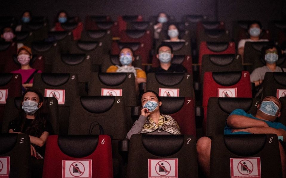Cines piden reabrir en CdMx y Edomex; argumentan ser espacios seguros
