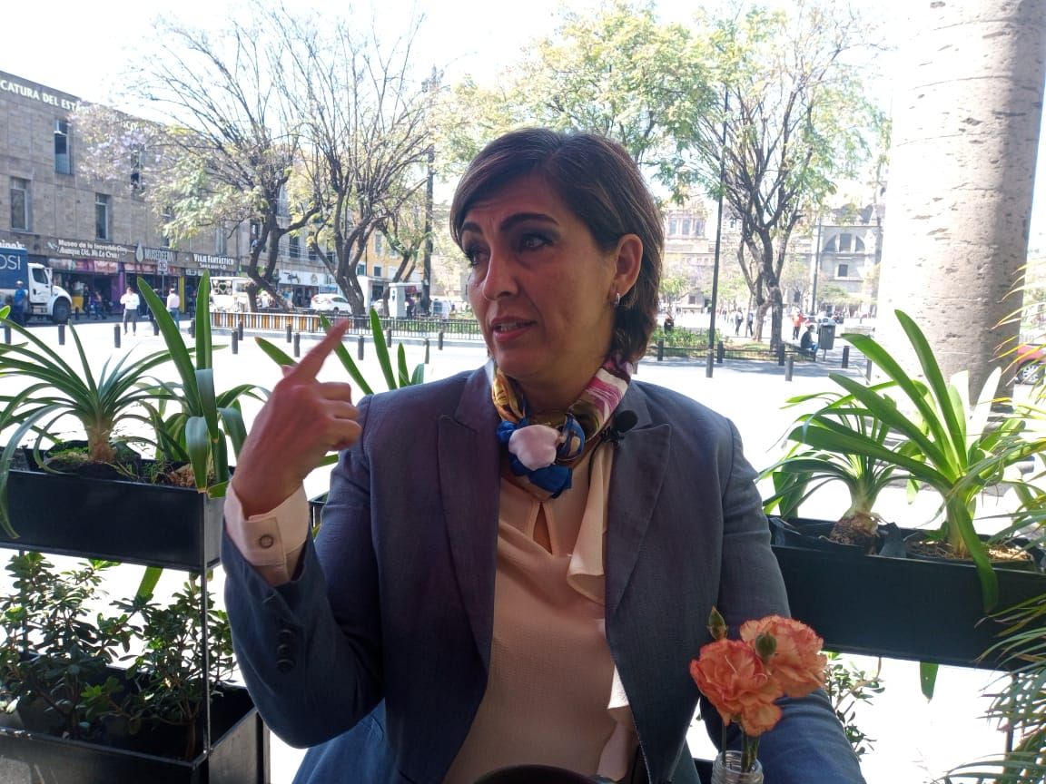 AMLO y CFE, políticas monopólicas que buscan empobrecer más a los mexicanos: Mónica Almeida