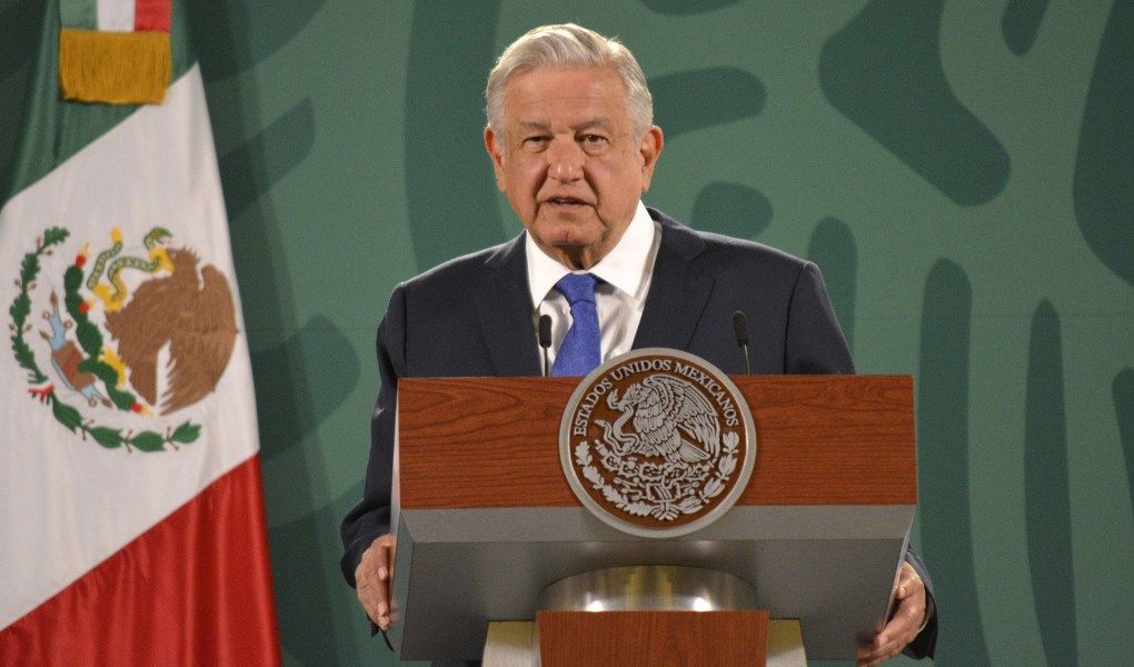 López Obrador pide dar a conocer expediente contra Cabeza de Vaca
