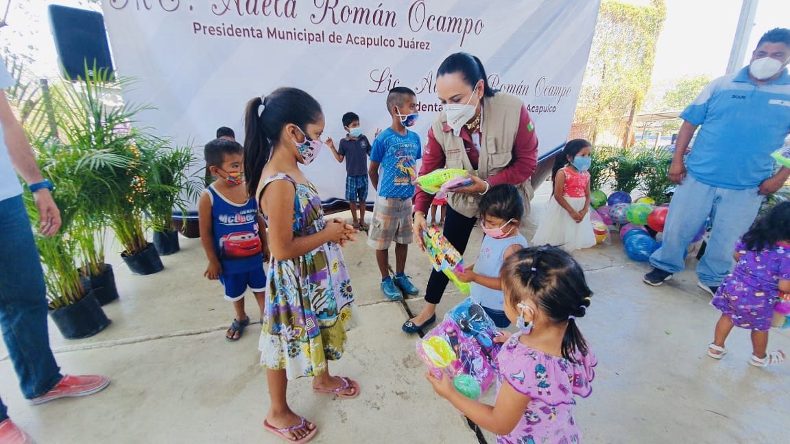 Acerca DIF Acapulco servicios médicos a pobladores de Loma Larga 